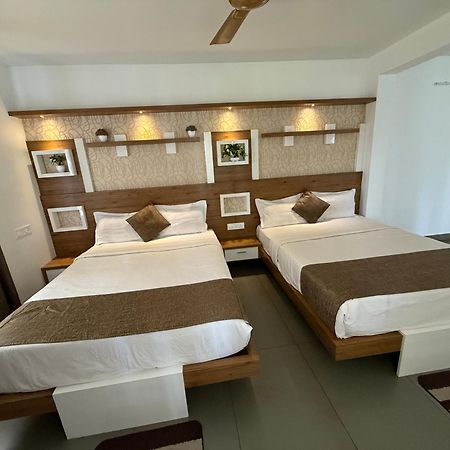 Honey Rock Hotell Kanthalloor Exteriör bild